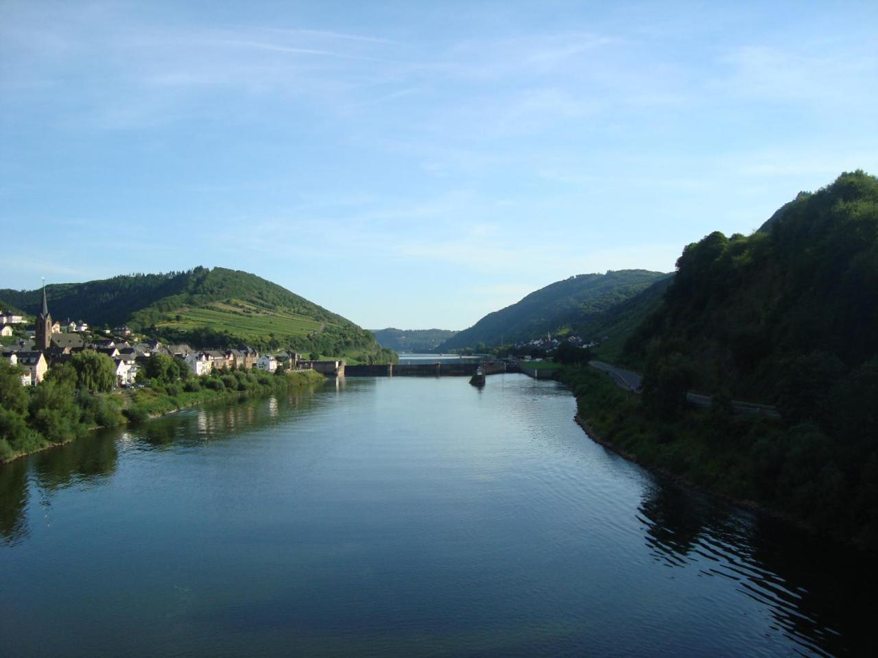 Residenz Moselstausee Sankt Aldegund Εξωτερικό φωτογραφία